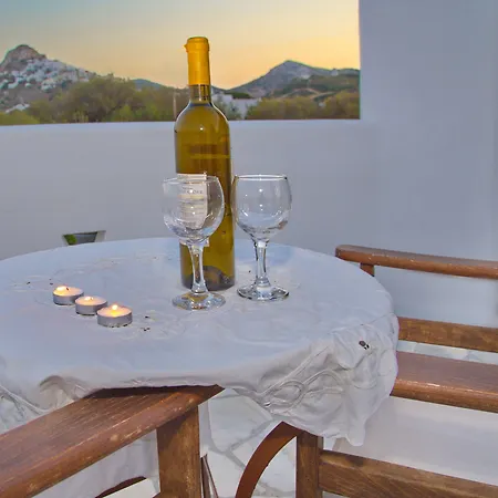 Apartmán To Pithari Skyros